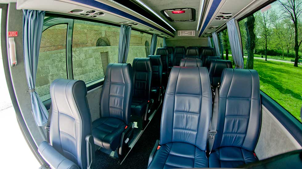 Mercedes Sprinter Luxury 16 plazas: interior