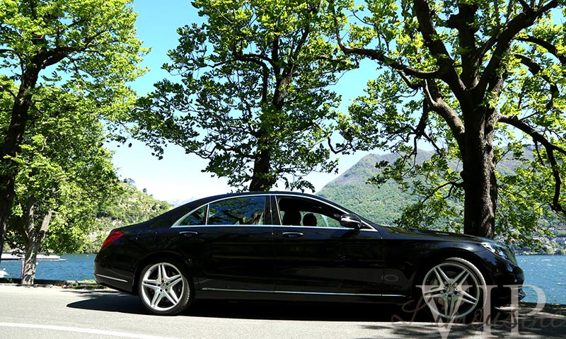 Mercedes en el Lago de Como